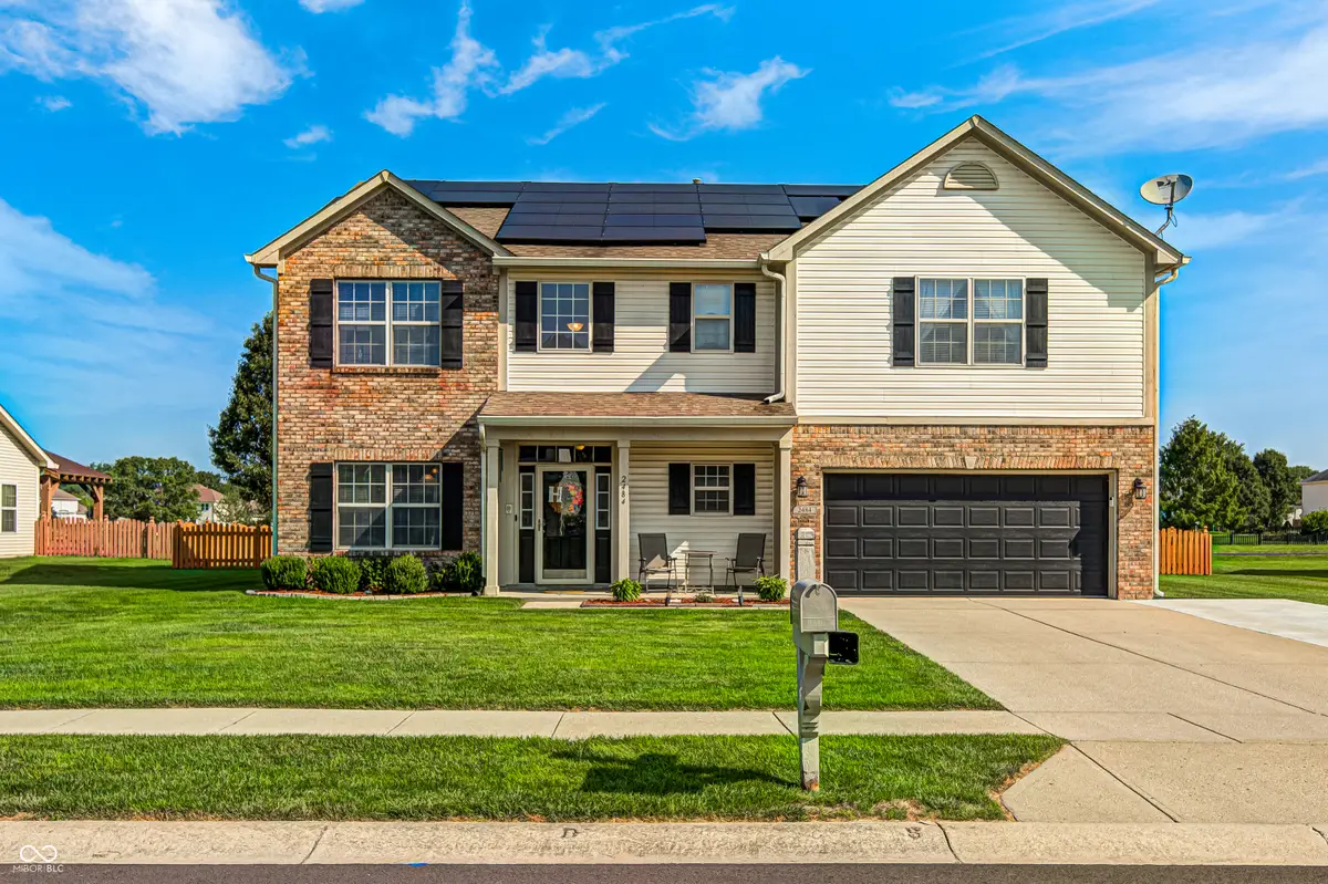 2484 Burgundy Way, Plainfield, IN 46168 - #1