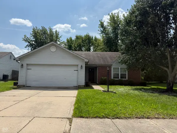 4651 Walker Street, Greenwood, IN 46143