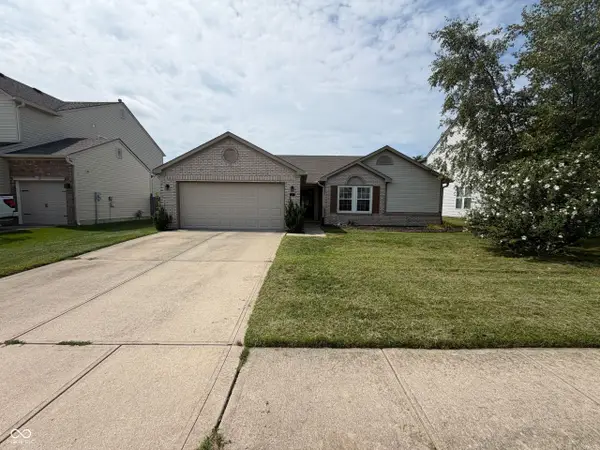 9 English Green, Westfield, IN 46074