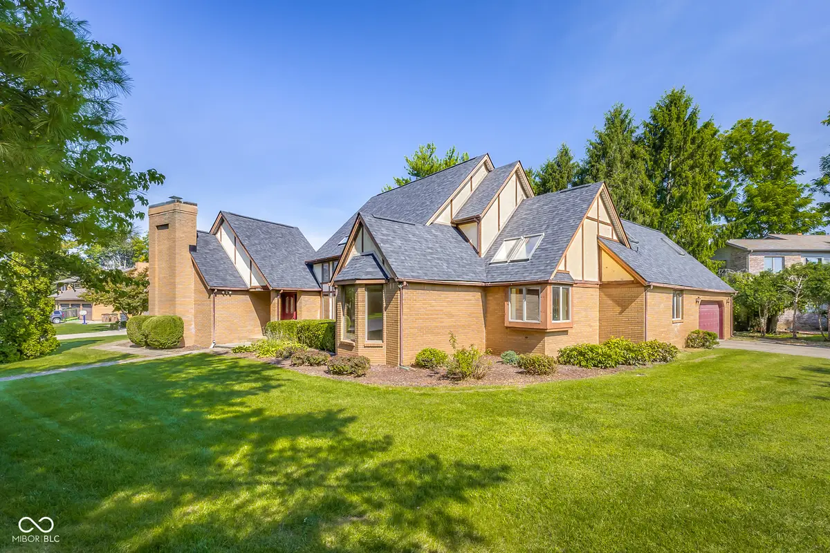 1058 Junco Drive, Columbus, IN 47203 - #1