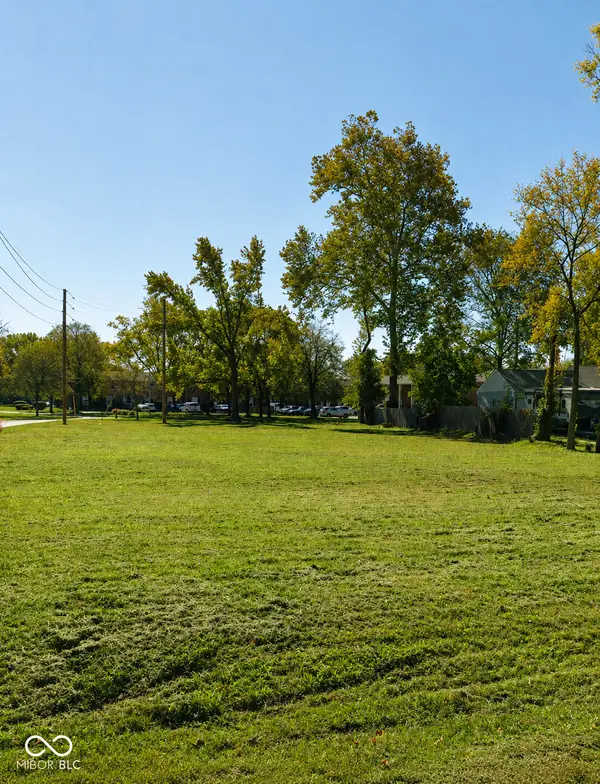2425 Westlane Road, Indianapolis, IN 46268