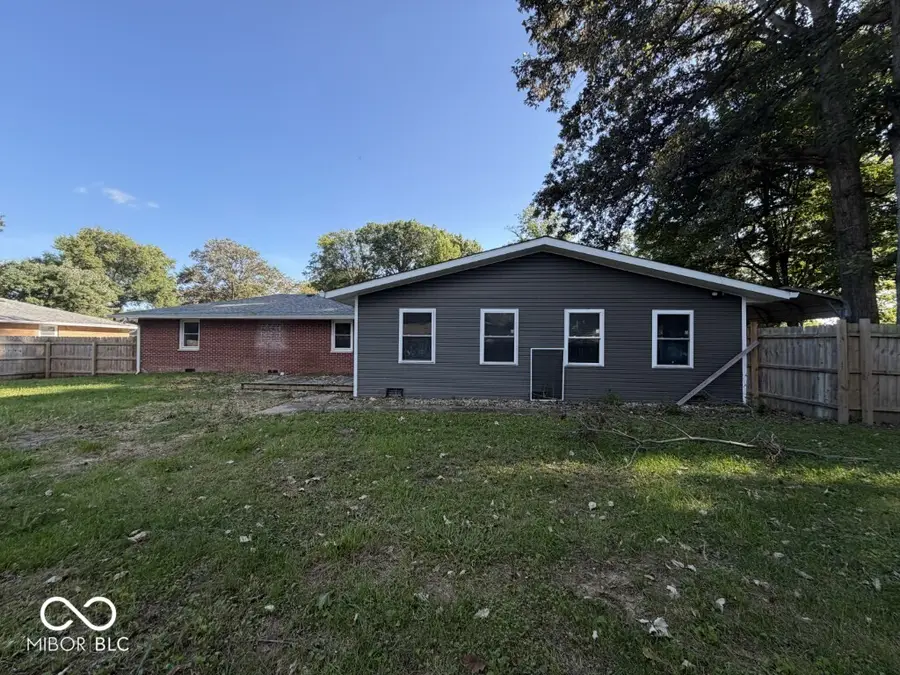 208 Cottonwood Drive, Anderson, IN 46012 - #2