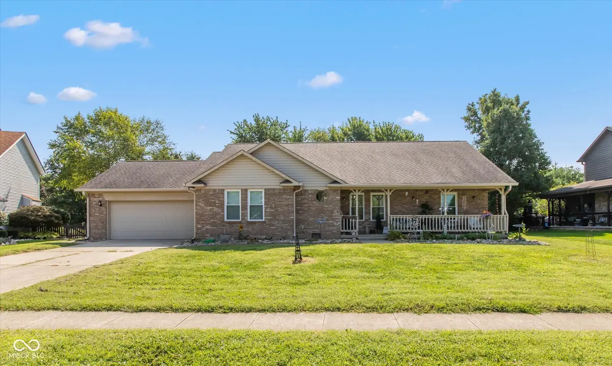 909 N Shore Boulevard, Franklin, IN 46131 - #1