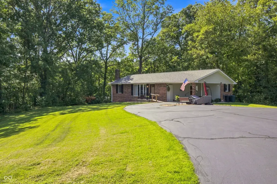 1170 W Base Road, North Vernon, IN 47265 - #2