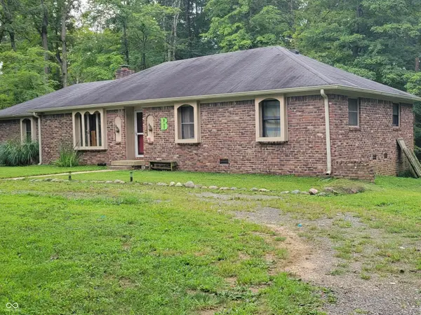 8403 Sweetwater Drive, Nineveh, IN 46164