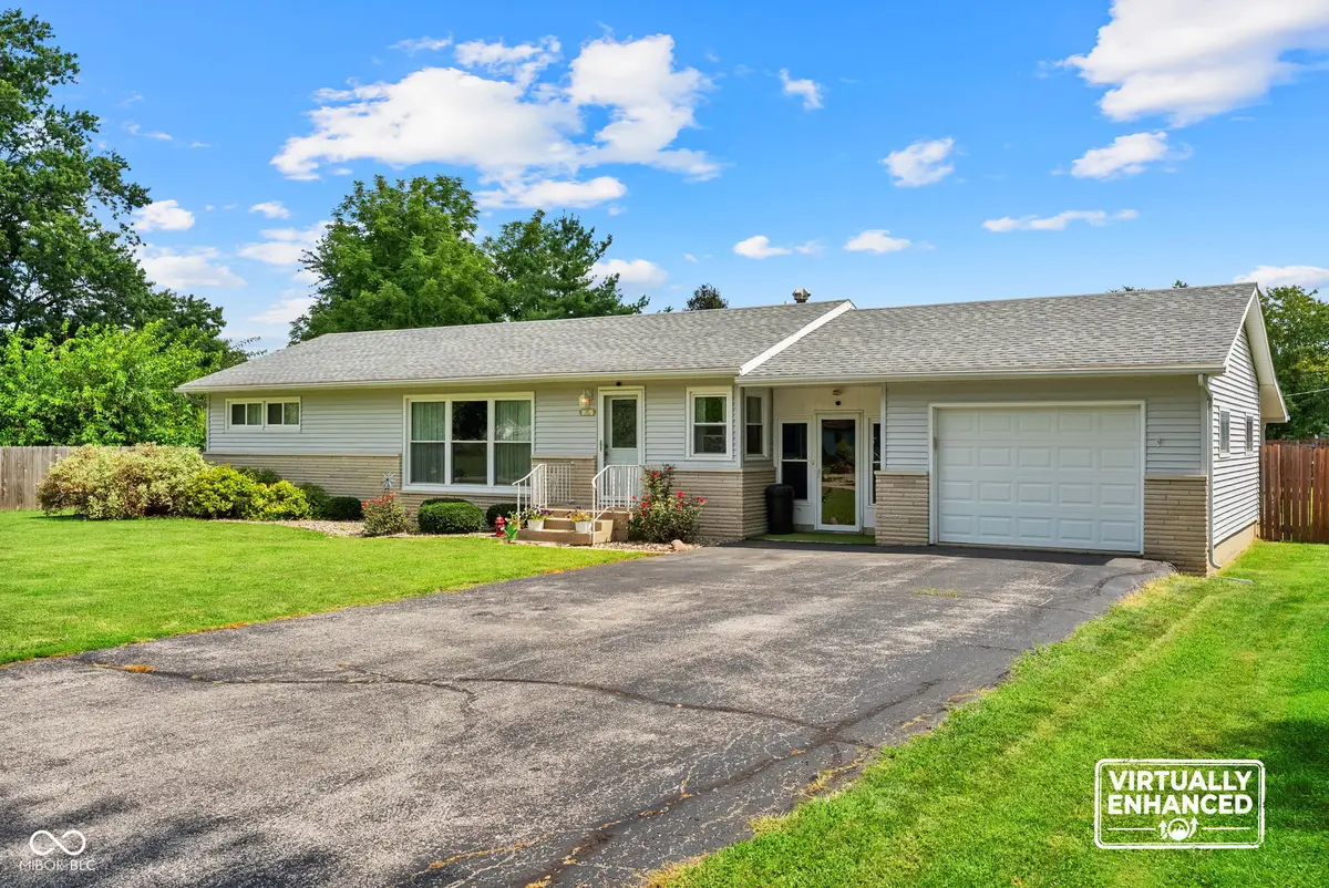 440 N Sycamore Street, Dana, IN 47847 - #1