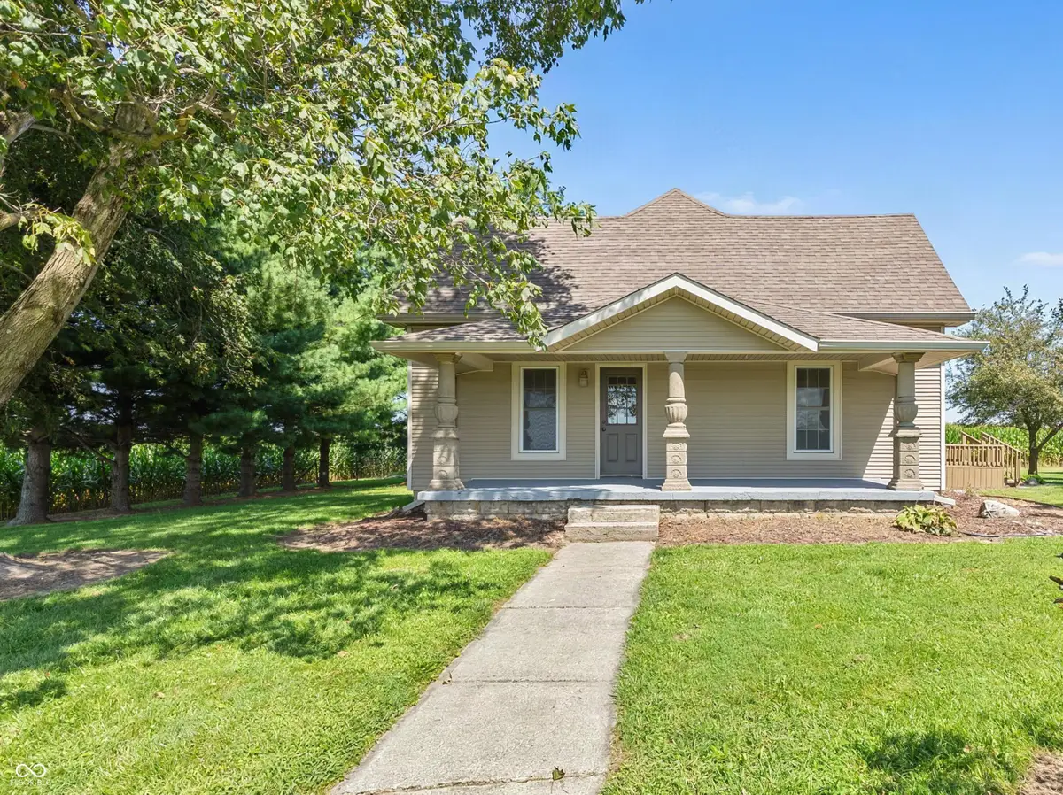 1386 E 700 N, Fortville, IN 46040 - #1