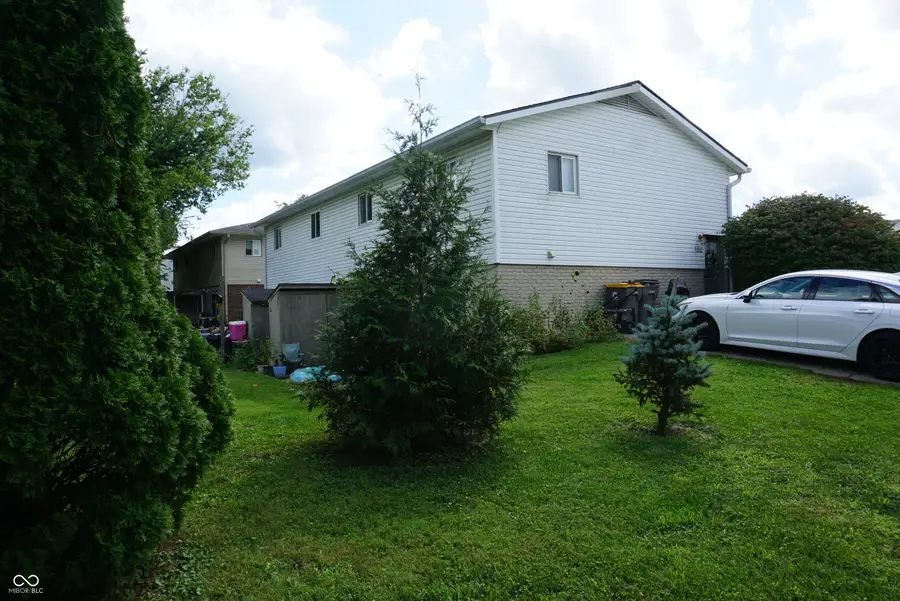 703 S Park Square Drive, Bloomington, IN 47403 - #2