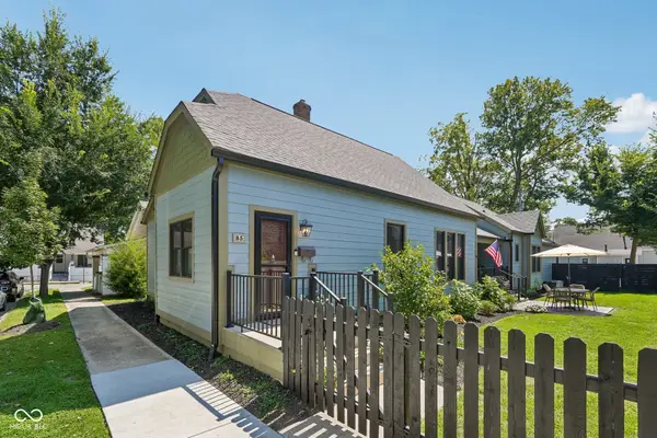 85 E Poplar, Zionsville, IN 46077