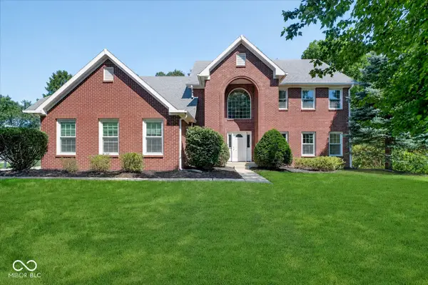 5786 Gyrfalcon Place, Carmel, IN 46033