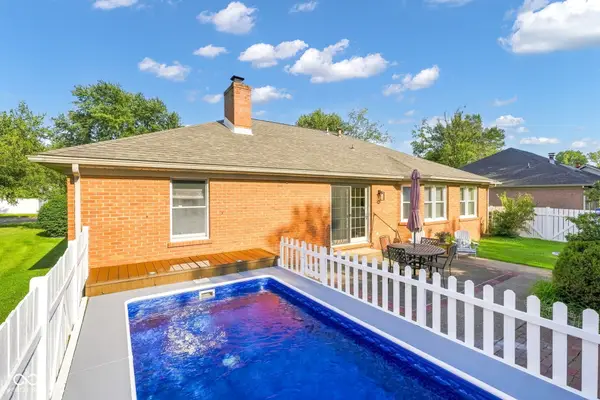 2611 Conestoga Court, Newburgh, IN 47630