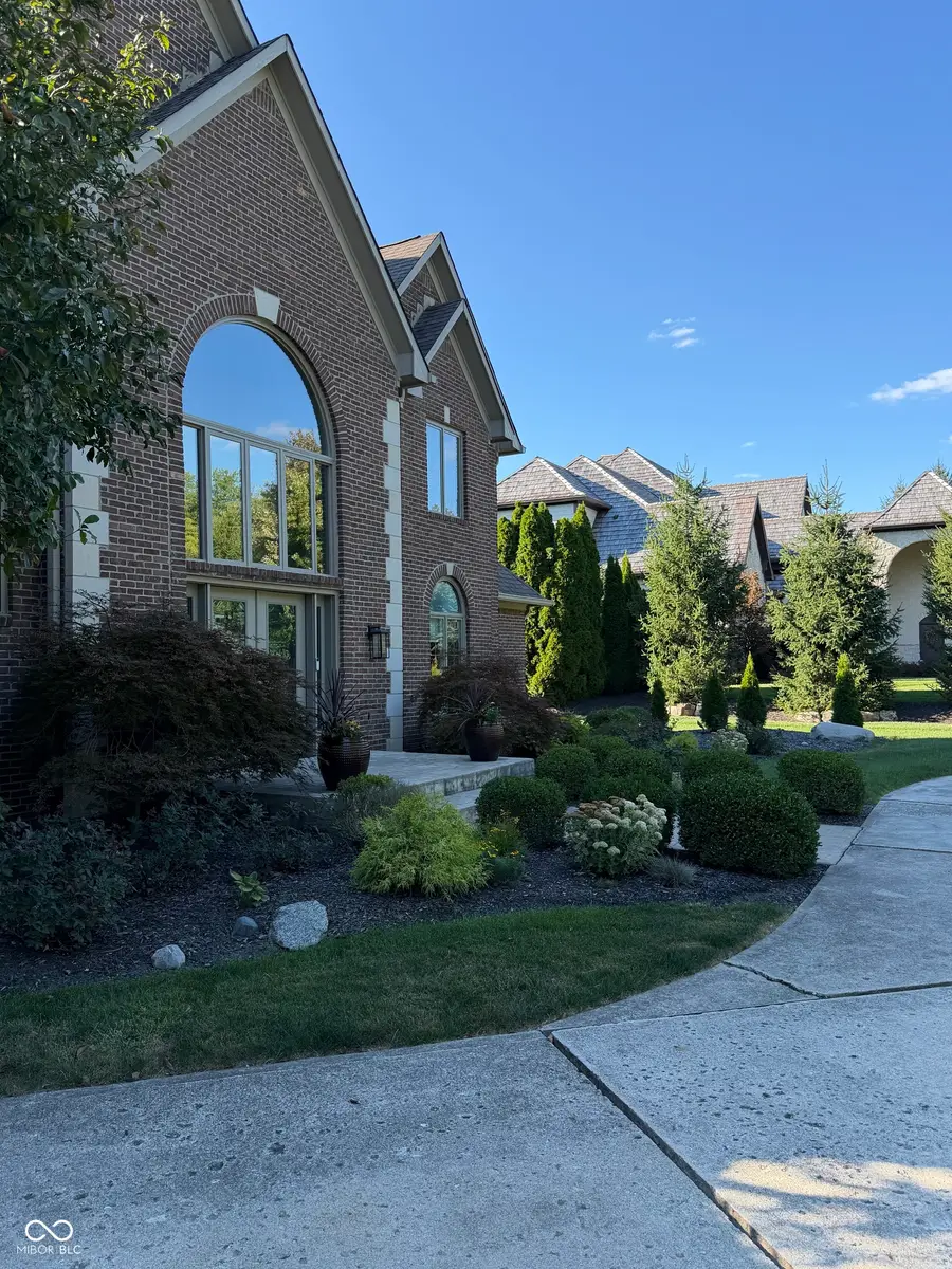 10646 Walnut Creek Drive W, Carmel, IN 46032 - #2