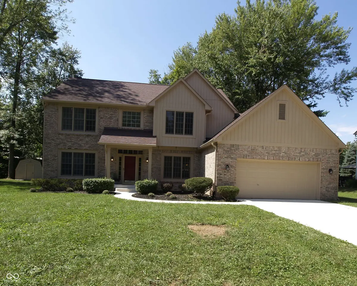 10350 Foxwood Drive W, Carmel, IN 46280 - #1