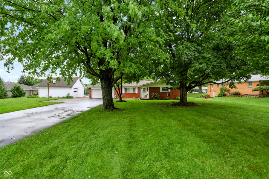 3105 Stella Drive, Greenwood, IN 46143 - #2