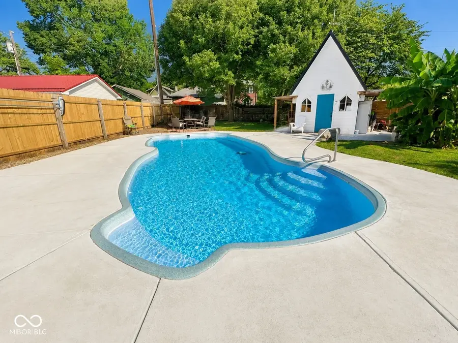 460 E Pike Street, Martinsville, IN 46151 - #2