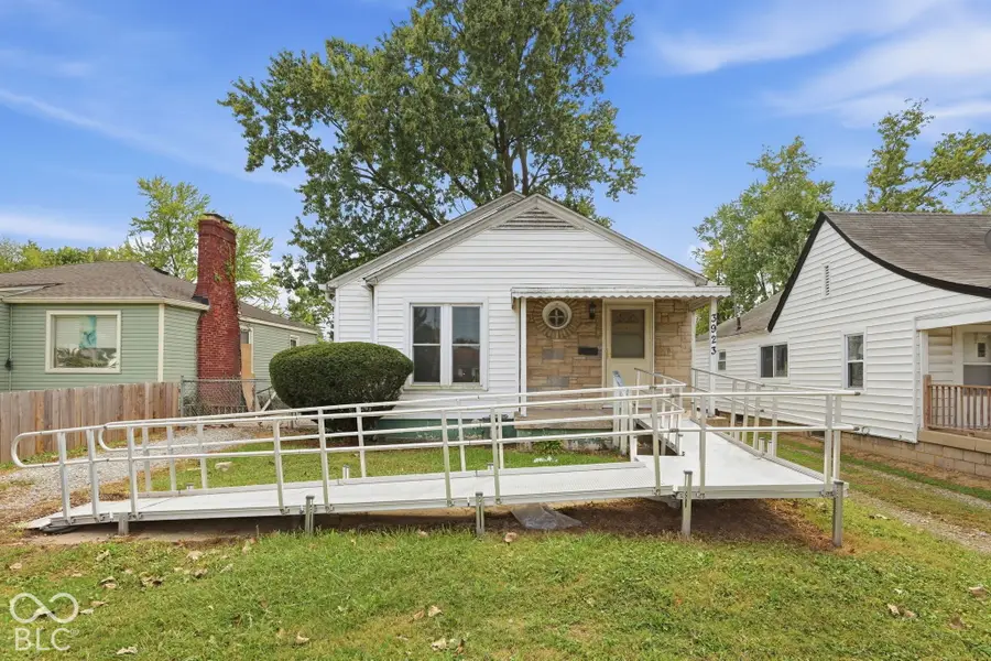 3923 E 34th Street, Indianapolis, IN 46218 - #2