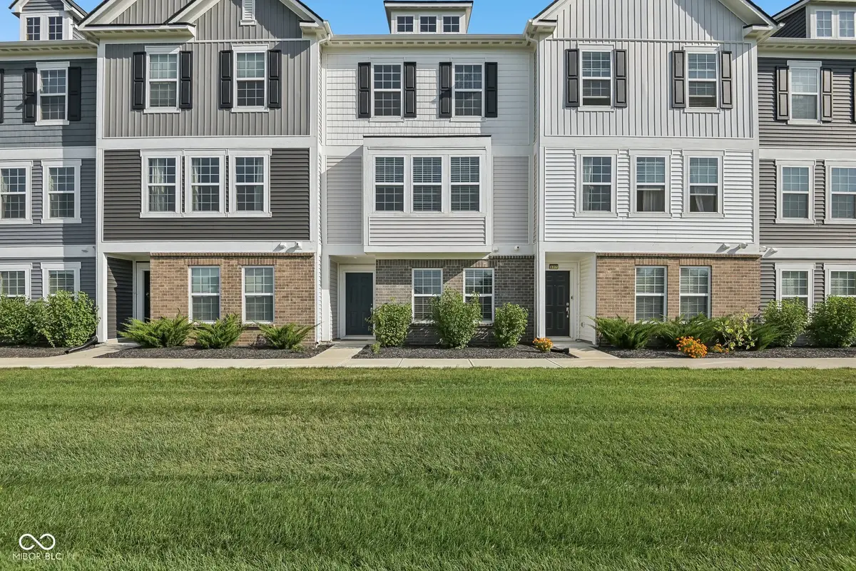 707 Axford Bay Drive, Westfield, IN 46074 - #1