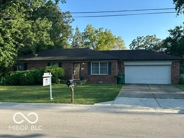 307 E North Street E, Westfield, IN 46074 - #1