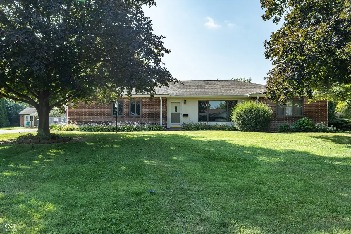 725 Iroquois Drive, Anderson, IN 46012 - #1
