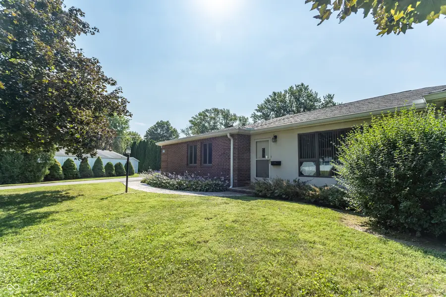 725 Iroquois Drive, Anderson, IN 46012 - #3