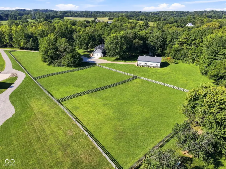 5772 W Stones Crossing Road, Greenwood, IN 46143 - #2