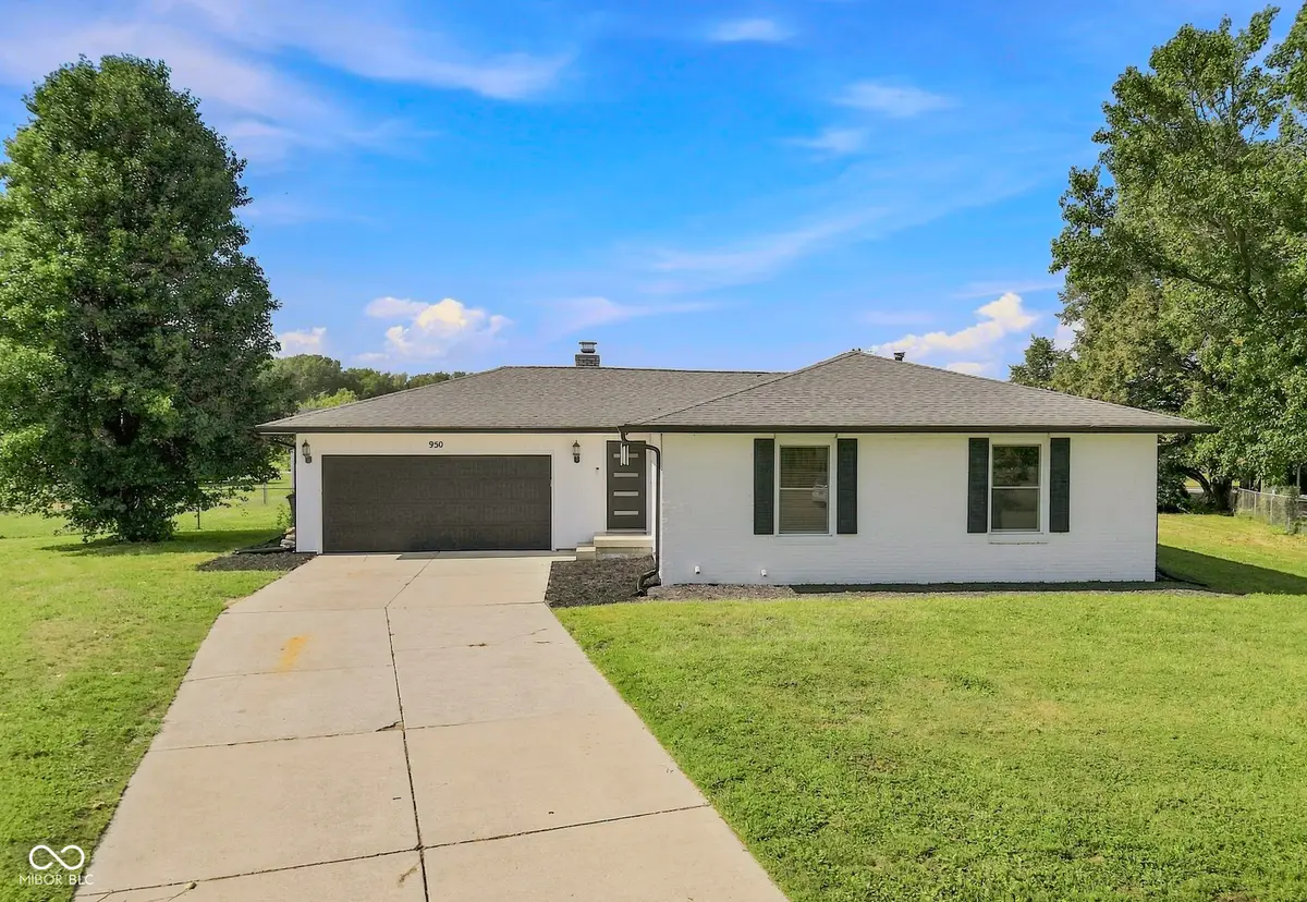 950 Norwood Court, Columbus, IN 47203 - #1