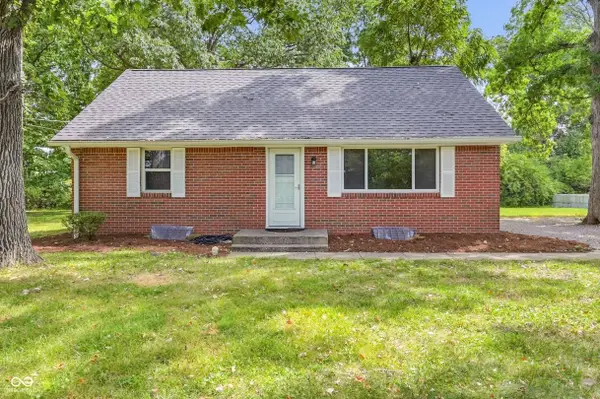 9725 E 46th Street, Indianapolis, IN 46235