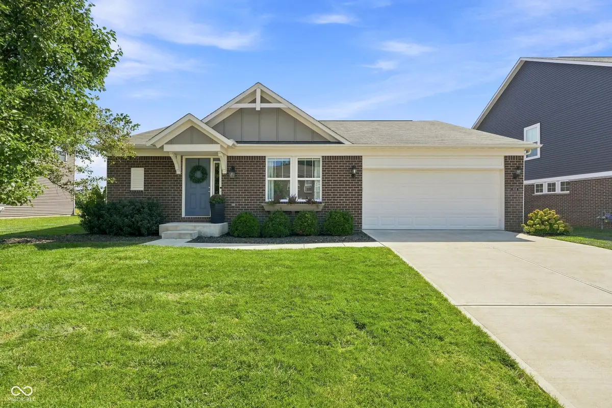 8583 Fawn Way, McCordsville, IN 46055 - #1