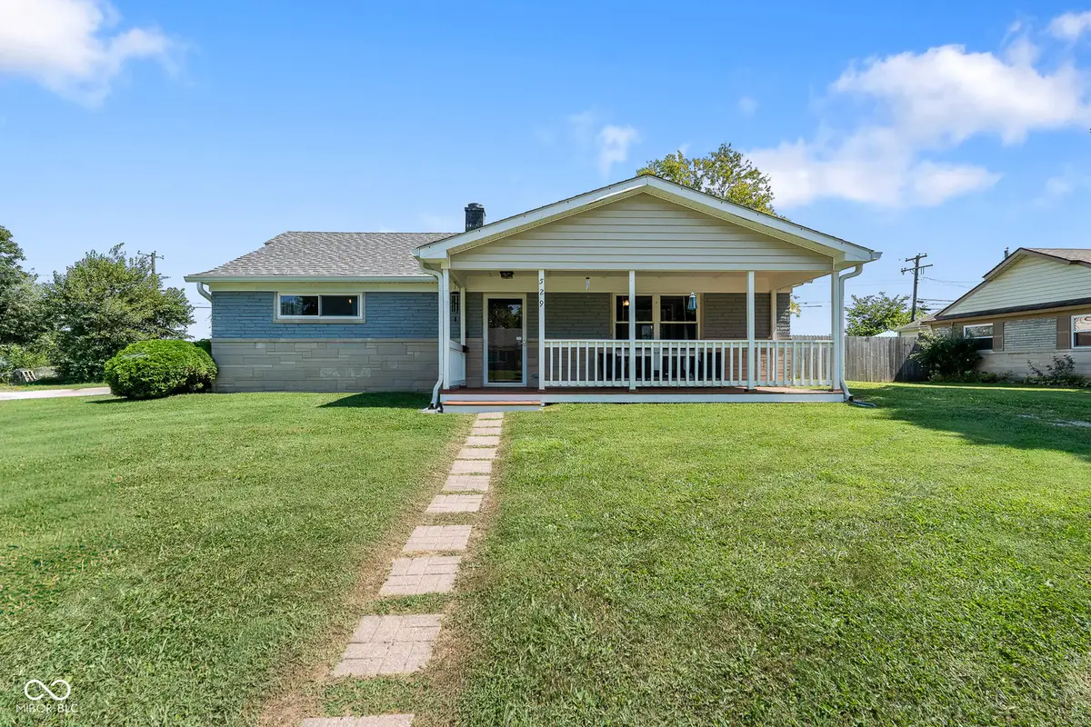 529 Park Drive, Greenwood, IN 46143 - #1