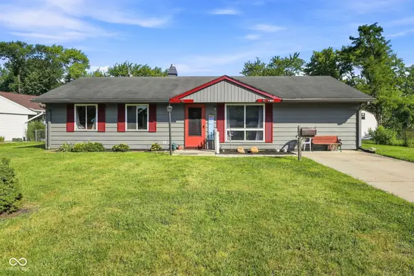 206 Parkview Court, Franklin, IN 46131