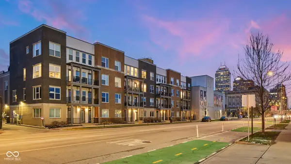 727 N Illinois Street #204, Indianapolis, IN 46204
