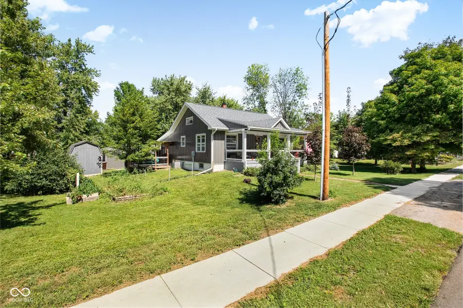 106 E Cherry Street, Advance, IN 46102 - #2