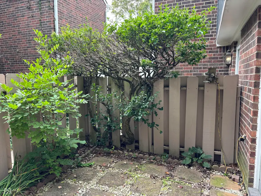 8308 Hewlet Drive, Indianapolis, IN 46268 - #2