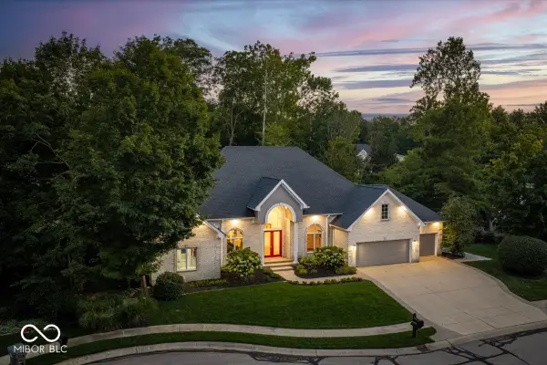 9451 Timber Crest Lane, Indianapolis, IN 46256