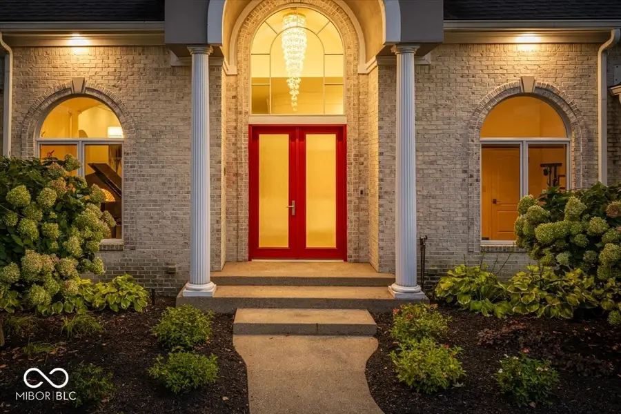 9451 Timber Crest Lane, Indianapolis, IN 46256 - #2