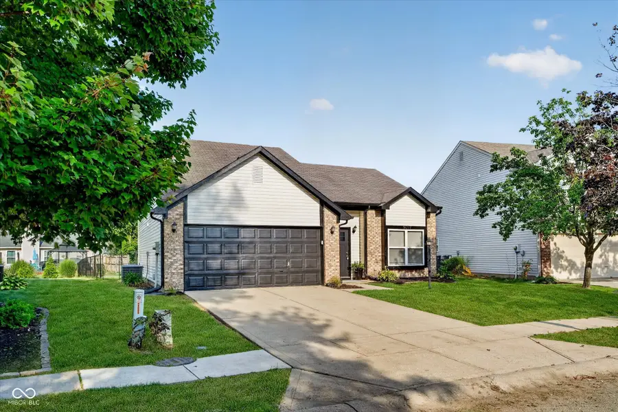 19277 Fox Chase Drive, Noblesville, IN 46062 - #2