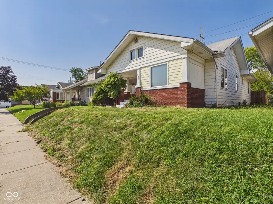 620 E 29th Street, Anderson, IN 46016 - #2