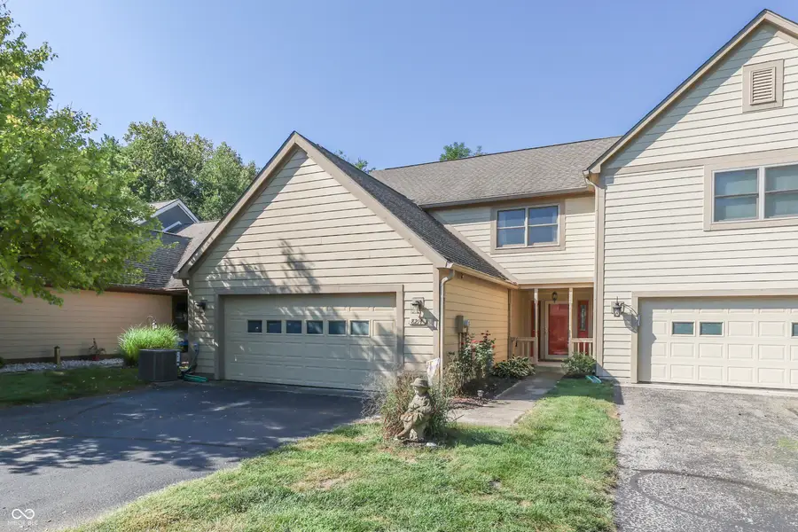 8214 River Bay Drive E, Indianapolis, IN 46240 - #2