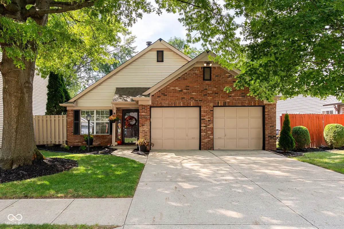 9765 River Oak Lane E, Fishers, IN 46038 - #1
