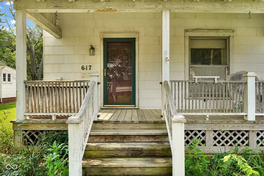 617 E Pike Street, Crawfordsville, IN 47933 - #2