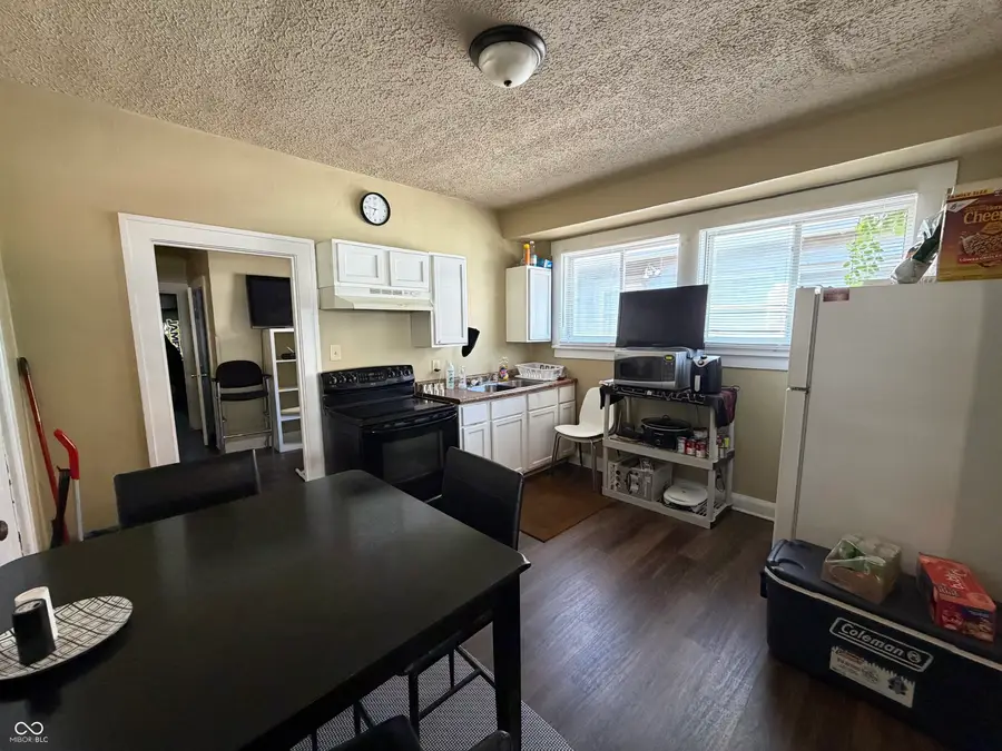 425-427 W 39th Street, Indianapolis, IN 46208 - #3