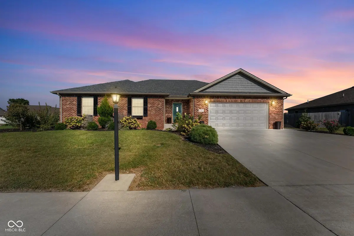 1747 W Bell Ford Drive, Seymour, IN 47274 - #1