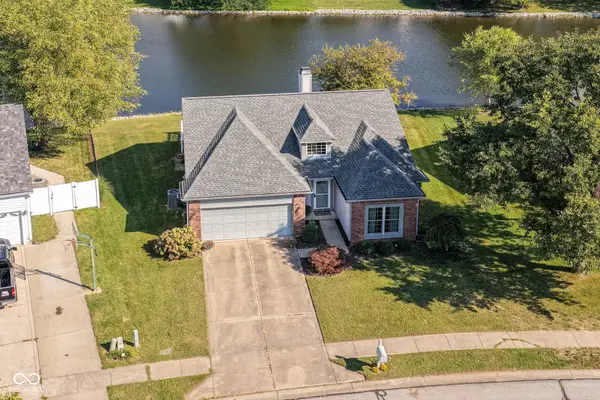 7888 Cobblesprings Drive, Avon, IN 46123