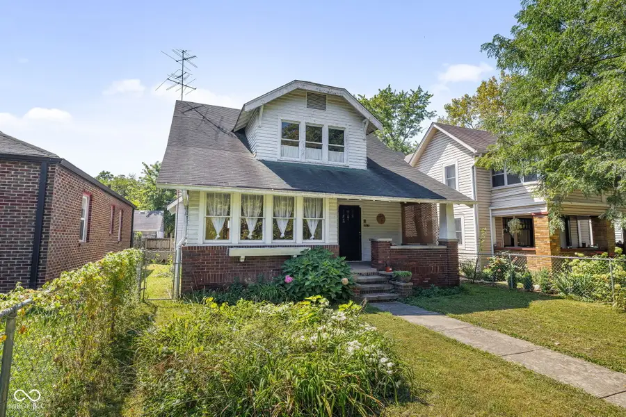 2619 Brookside Parkway South Drive, Indianapolis, IN 46201 - #2