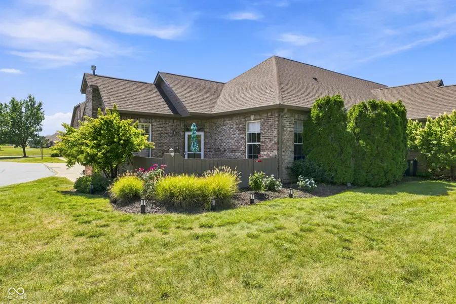 2379 Saddle Drive, Shelbyville, IN 46176 - #2