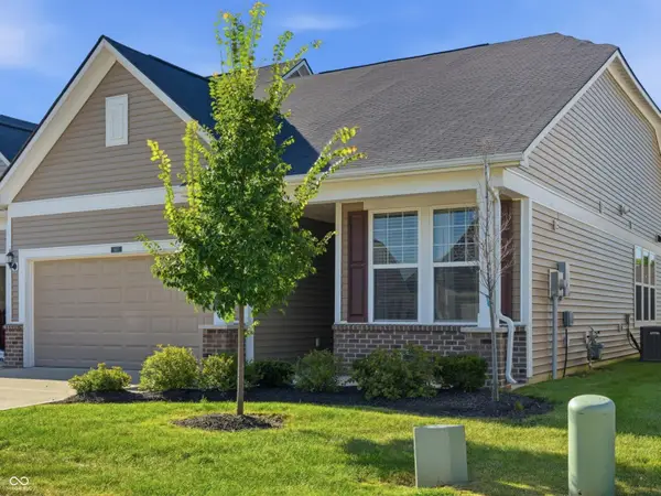 907 Tuxedo Drive, Westfield, IN 46074