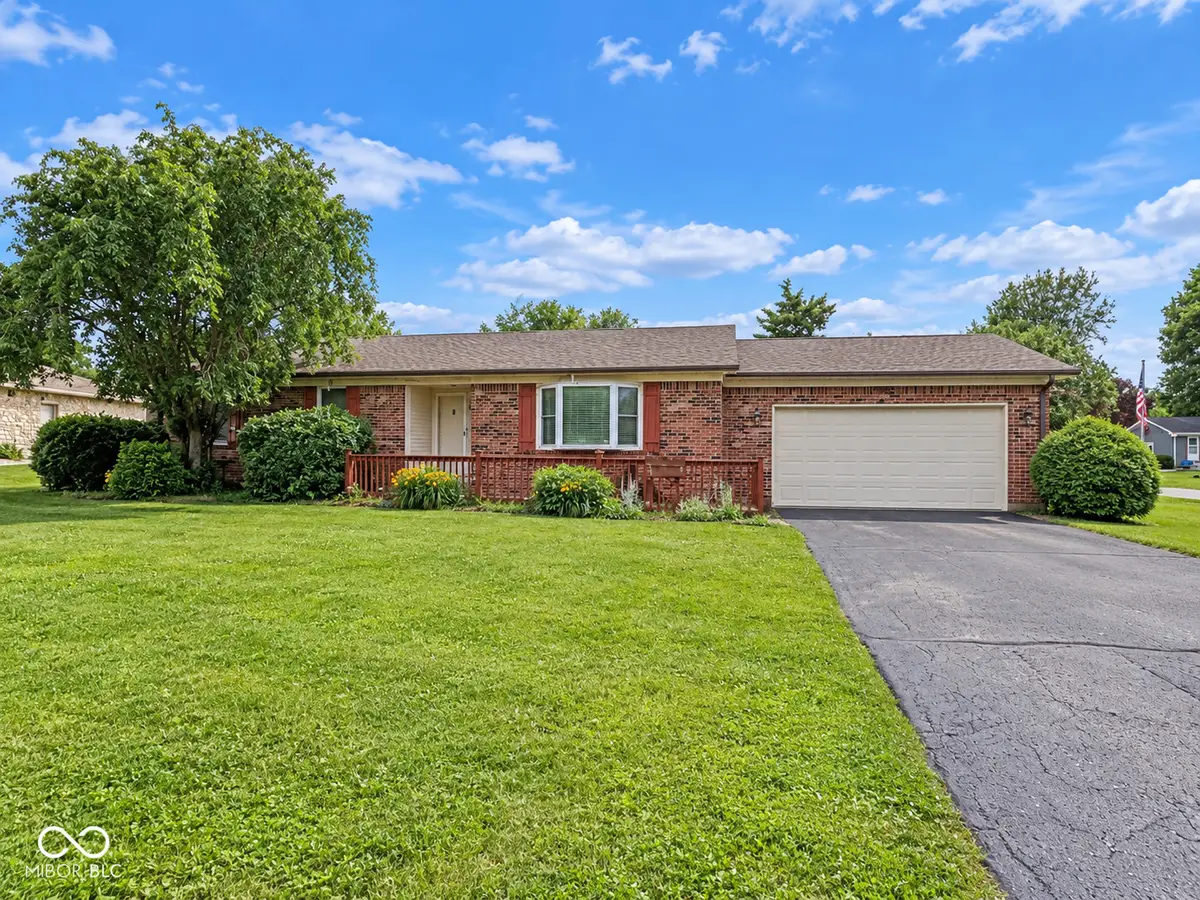 219 N Hickory, Fairland, IN 46126 - #1