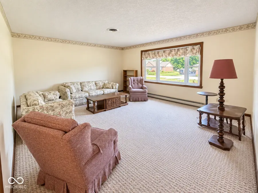 219 N Hickory, Fairland, IN 46126 - #3