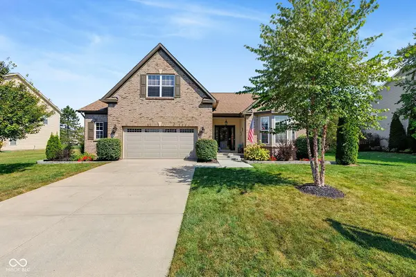 9337 Woodslake Drive, Indianapolis, IN 46278