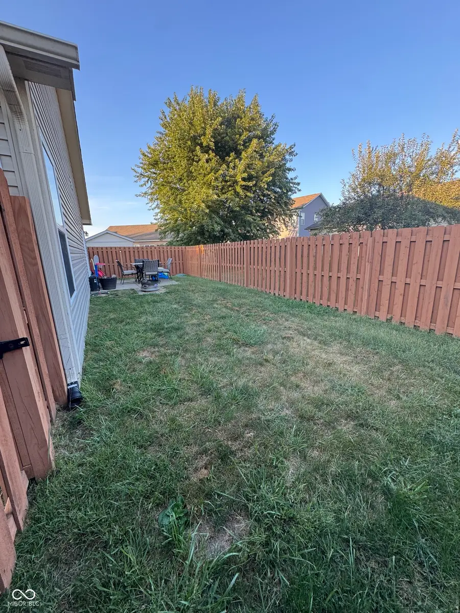 155 Thistlewood Drive, Greenfield, IN 46140 - #3